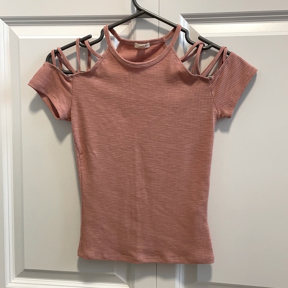 Garage off the shoulder tee - Picture 1 of 2